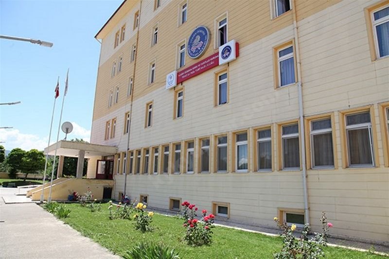 Ali Paşa Kyk Kız ve Erkek Öğrenci Yurdu - Tokat KYK öğrenci yurdu dış görünüşü