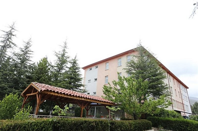 Atabey Kyk Kız Ve Erkek Öğrenci Yurdu - Isparta KYK öğrenci yurdu dış görünüşü