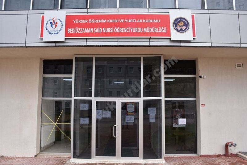 Bediüzzaman Said Nursi Kyk Kız Öğrenci Yurdu - Isparta KYK öğrenci yurdu dış görünüşü