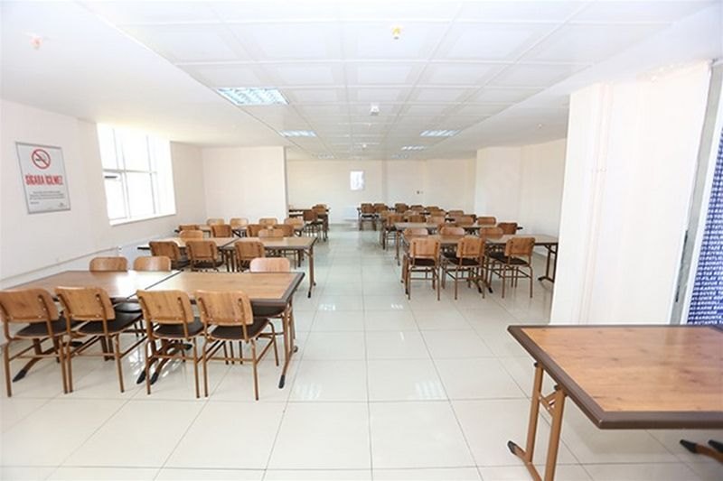 Besni Servi M.erdemoğlu Kyk Kız Ve Erkek Yurdu Görseli