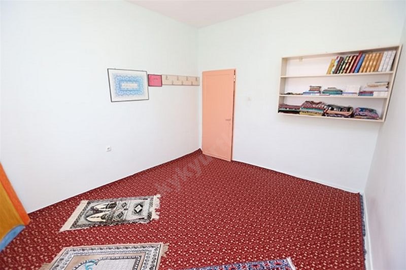 Bor Kyk Kız Öğrenci Yurdu Görseli