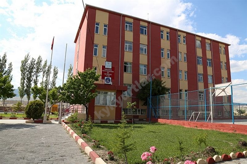 Bor Kyk Kız Öğrenci Yurdu Görseli