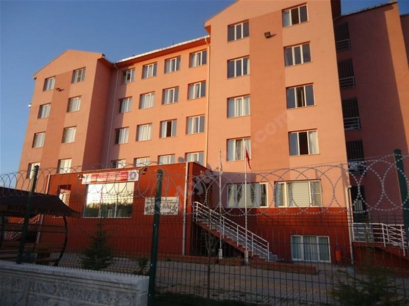 Bozkır Kyk Mustafa Suna Öz Kız Ve Erkek Yurdu Görseli