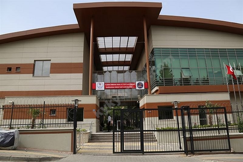 Bursa Emir Sultan Öğrenci Yurdu - Bursa KYK öğrenci yurdu dış görünüşü