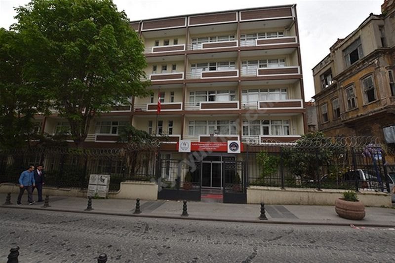 Çemberlitaş Kyk Kız Öğrenci Yurdu - İstanbul KYK öğrenci yurdu dış görünüşü