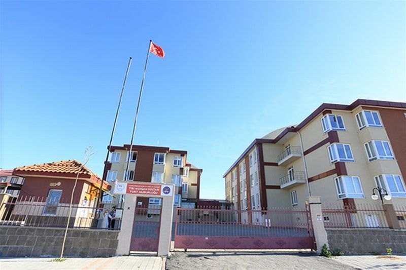 Dumlupınar Kyk Kız Öğrenci Yurdu - Kütahya KYK öğrenci yurdu dış görünüşü
