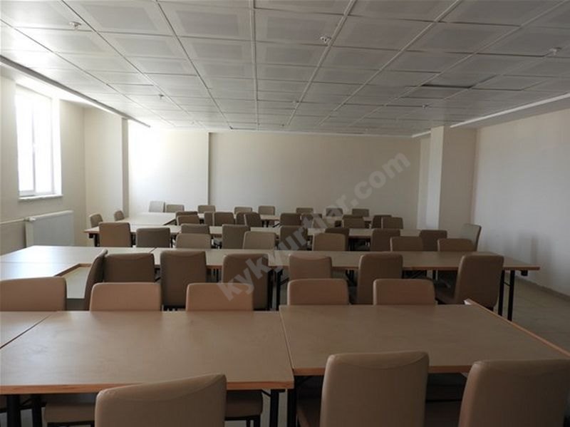 Eşref Bitlis Kyk Kız Öğrenci Yurdu Görseli
