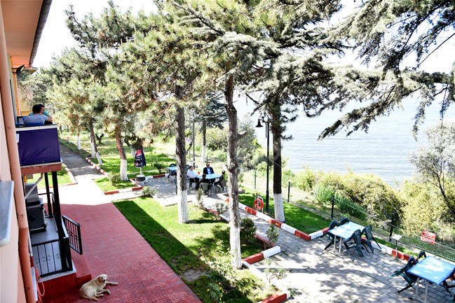 Gemlik Kyk Kız Ve Erkek Öğrenci Yurdu - Bursa KYK öğrenci yurdu dış görünüşü