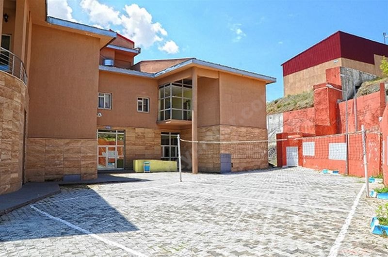 Gevaş Kyk Kız Ve Erkek Öğrenci Yurdu - Van KYK öğrenci yurdu dış görünüşü