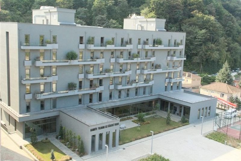 Hamdiye Yıldırım Kyk Kız Öğrenci Yurdu - Trabzon KYK öğrenci yurdu dış görünüşü