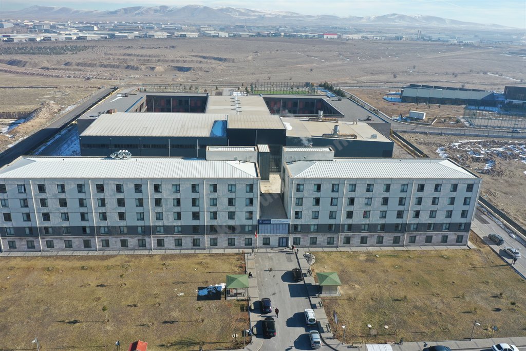 İbrahim Tennuri Kyk Erkek Öğrenci Yurdu - Kayseri KYK öğrenci yurdu dış görünüşü