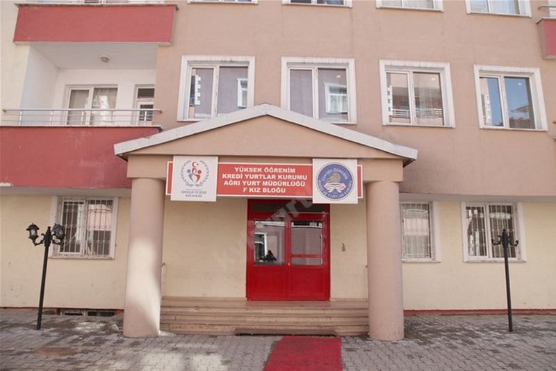 İshak Paşa Kyk Erkek Öğrenci Yurdu - Ağrı KYK öğrenci yurdu dış görünüşü
