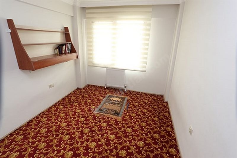 İzmir Barbaros Kyk Erkek Öğrenci Yurdu Görseli