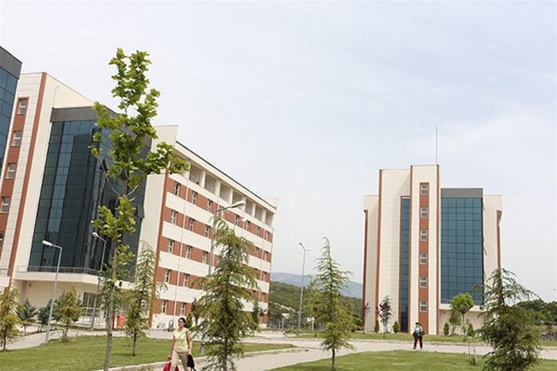 İzmir Kyk Kız Öğrenci Yurdu Görseli