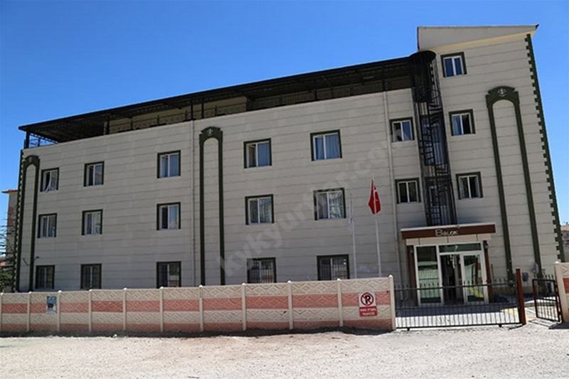 İzzetpaşa Kyk Kız Öğrenci Yurdu - Elazığ KYK öğrenci yurdu dış görünüşü