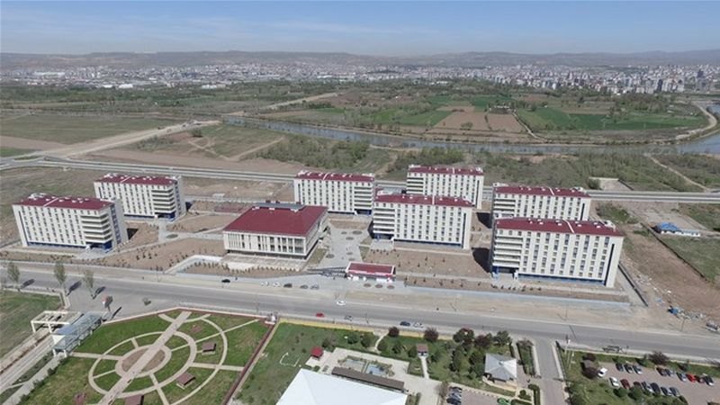 Kadı Burhaneddin Kyk Erkek Öğrenci Yurdu - Sivas KYK öğrenci yurdu dış görünüşü