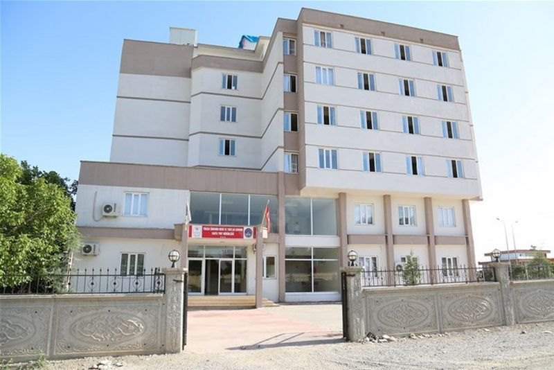 Kahta Kyk Kız Ve Erkek Öğrenci Yurdu - Adıyaman KYK öğrenci yurdu dış görünüşü