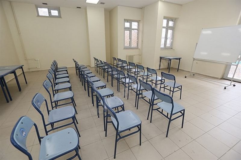 Karamürsel Gazanfer Bilge Kyk Kız Ve Erkek Öğrenci Görseli