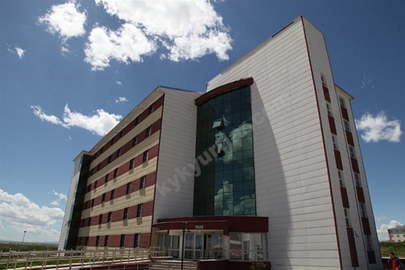 Kars Hasan Harakani Kyk Kız Öğrenci Yurdu - Kars KYK öğrenci yurdu dış görünüşü