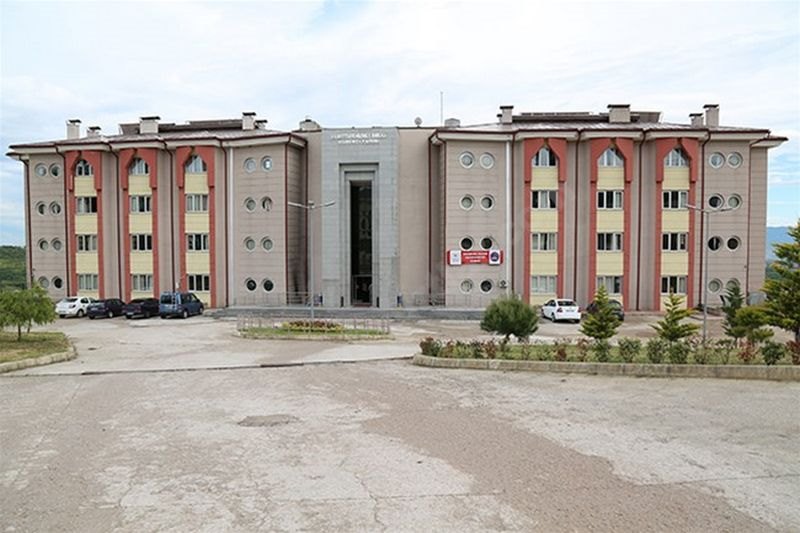 Kocaeli Vilayetler Hizmet Birliği Kyk Erkek Yurdu - Kocaeli KYK öğrenci yurdu dış görünüşü