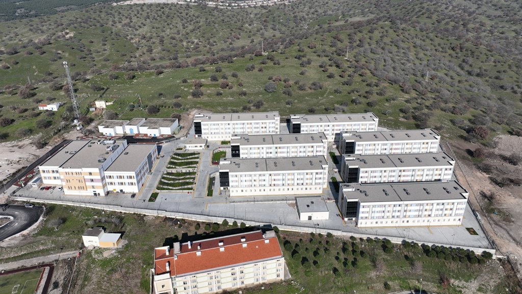 Manisa Hüma Hatun Kyk Kız Öğrenci Yurdu Müdürlüğü - Manisa KYK öğrenci yurdu dış görünüşü