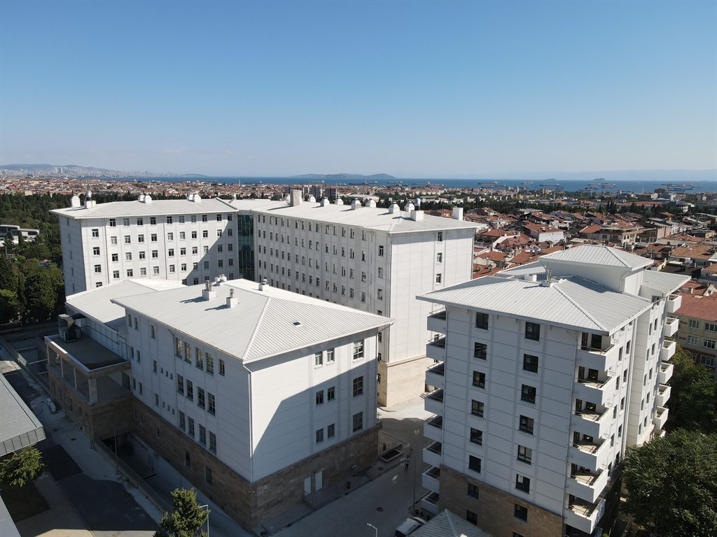 Merkezefendi Kyk Kız Öğrenci Yurdu - İstanbul KYK öğrenci yurdu dış görünüşü