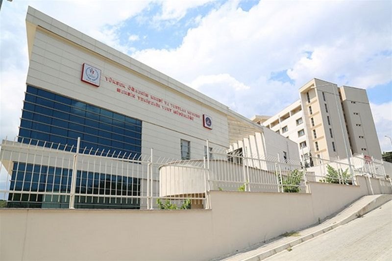 Mersin Yenişehir Kyk Erkek Öğrenci Yurdu - Mersin KYK öğrenci yurdu dış görünüşü
