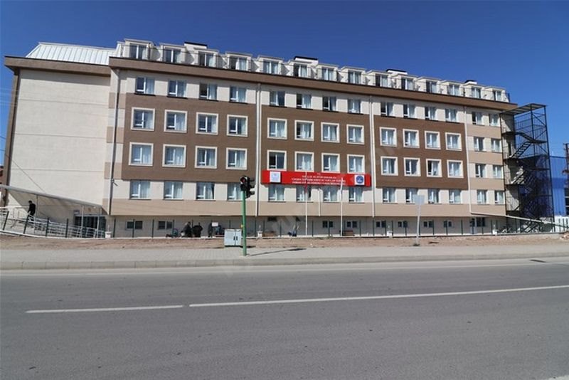 Osman Efendi Kyk Erkek Öğrenci Yurdu - Eskişehir KYK öğrenci yurdu dış görünüşü