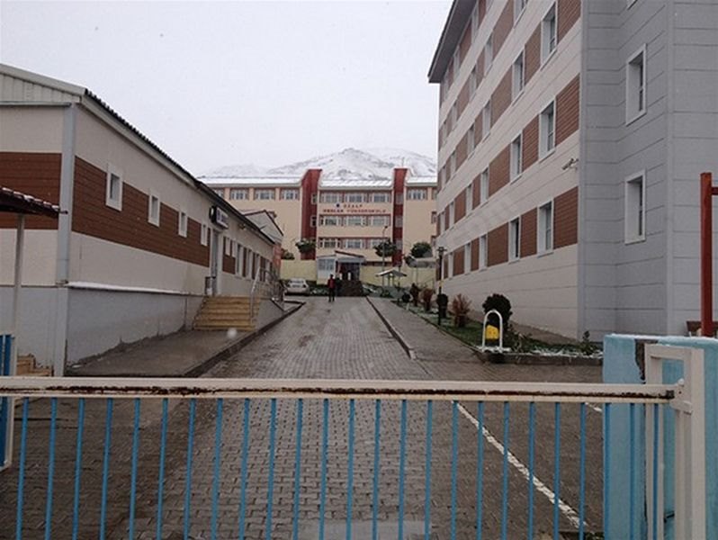 Özalp Kyk Kız Ve Erkek Öğrenci Yurdu Görseli