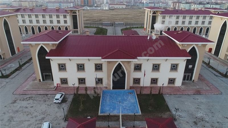 Şarkışla Muhsin Yazıcıoğlu Kyk Kız Ve Erkek Yurdu - Sivas KYK öğrenci yurdu dış görünüşü