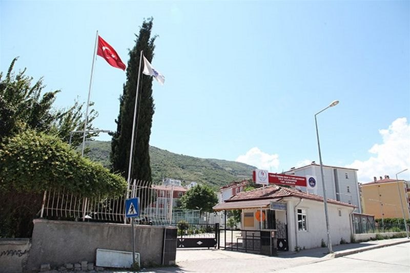 Tokat Gaziosmanpaşa Kyk Erkek Öğrenci Yurdu - Tokat KYK öğrenci yurdu dış görünüşü
