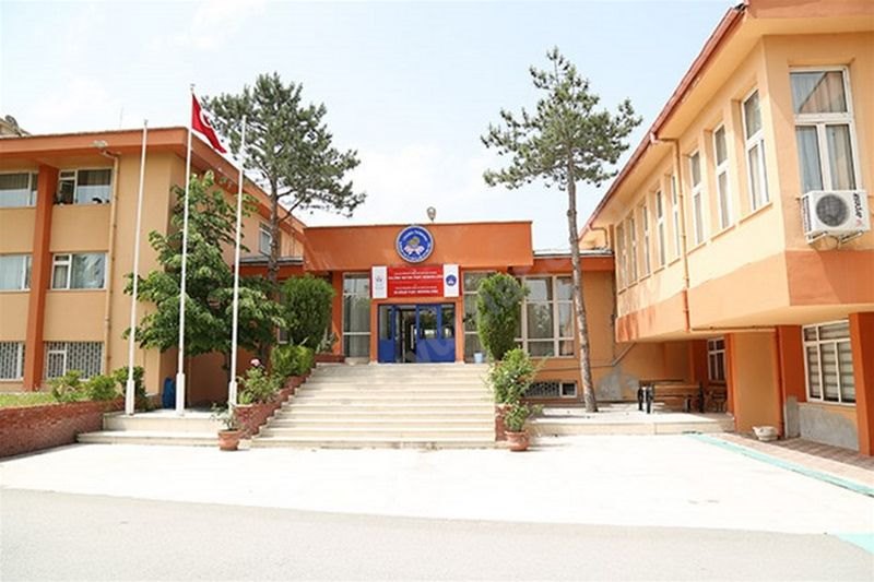 Uludağ Kyk Kız Öğrenci Yurdu Görseli