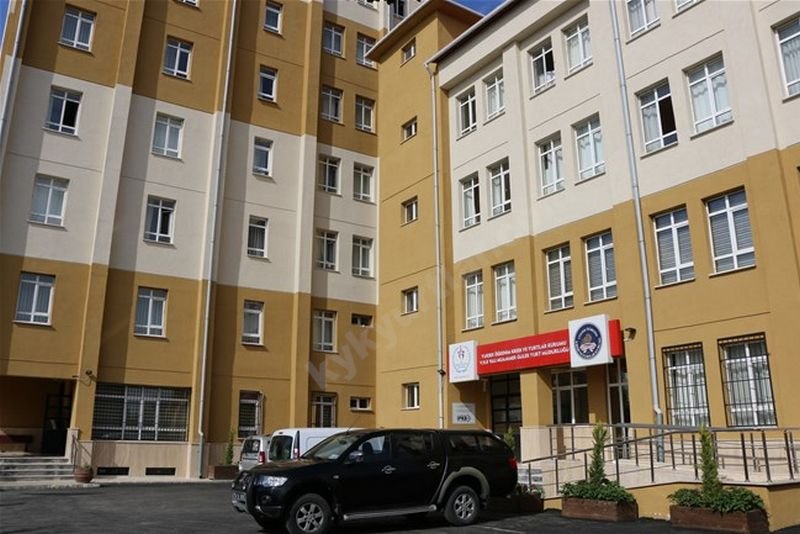 Vali Muammer Güler Kyk Kız Öğrenci Yurdu - İstanbul KYK öğrenci yurdu dış görünüşü
