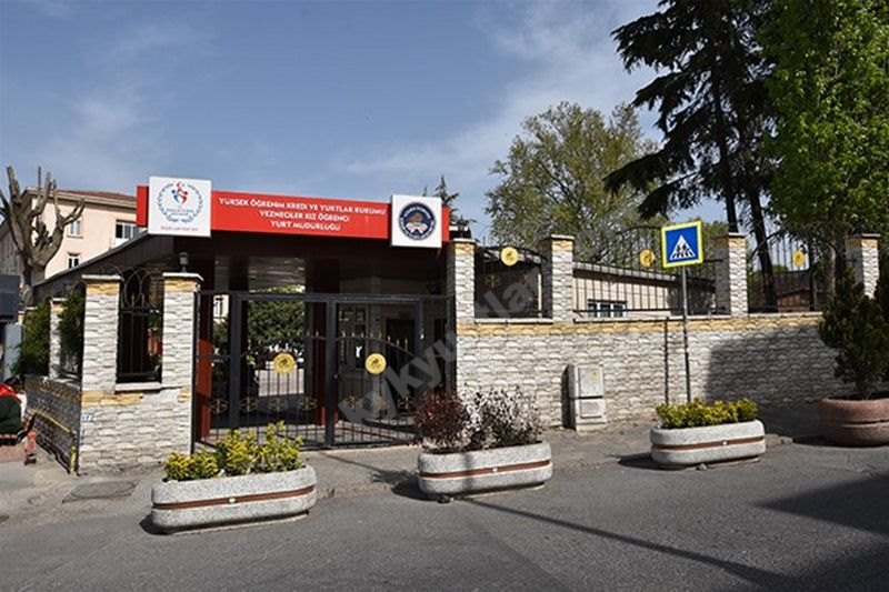 Vezneciler Kyk Kız Öğrenci Yurdu - İstanbul KYK öğrenci yurdu dış görünüşü