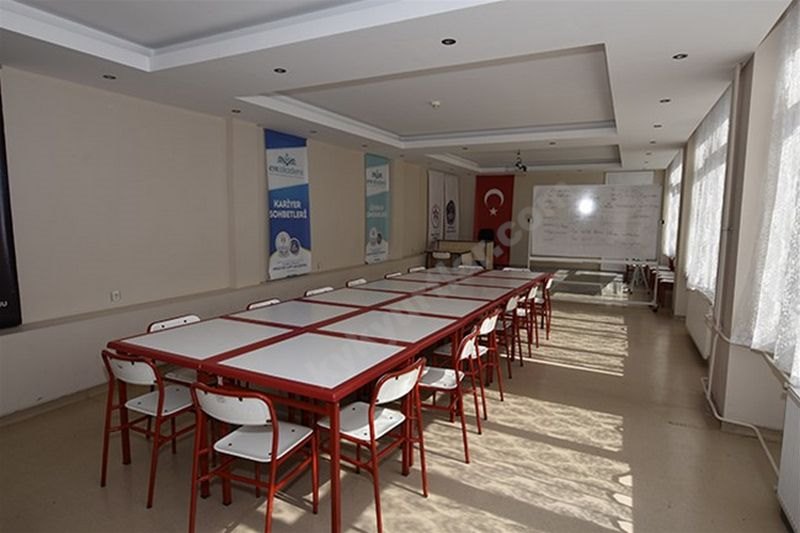Vezneciler Kyk Kız Öğrenci Yurdu Görseli