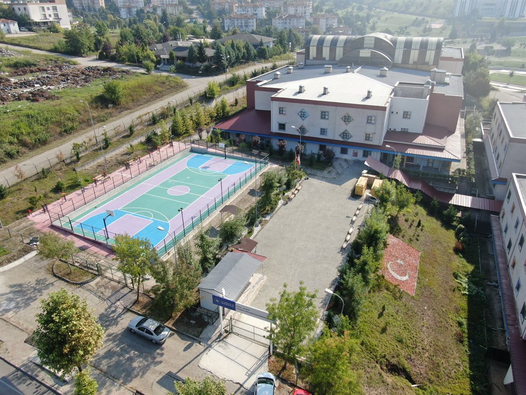 Zahidül Kevseri Kyk Kız Öğrenci Yurdu - Düzce KYK öğrenci yurdu dış görünüşü